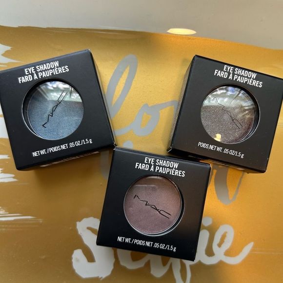 MAC Cosmetics Other - Mac eye shadow bundle